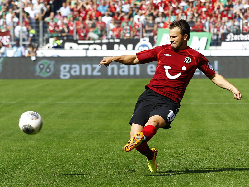 Sperre reduziert: Szabolcs Huszti darf im Heimspiel gegen den FC Augsburg wieder mitwirken.