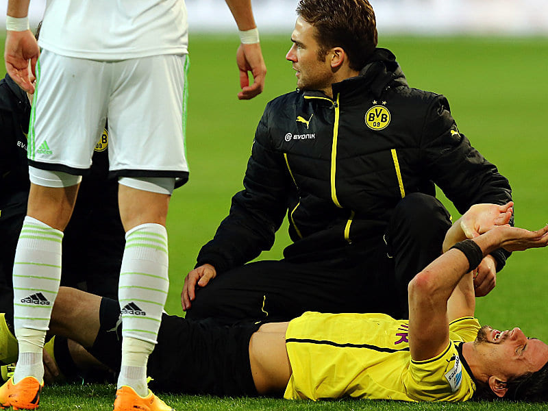 Hatte starke Schmerzen: Dortmunds Neven Subotic verletzte sich in Wolfsburg.