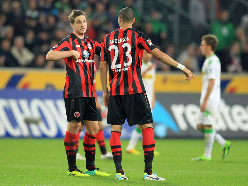 Gegen Mainz wohl gemeinsam in der Viererkette: Bastian Oczipka und Bamba Anderson.