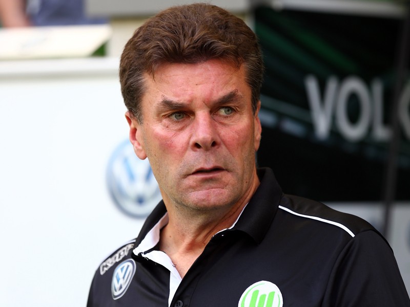 Peilt mit seinem Team den f&#252;nften Sieg in Folge an: Wolfsburgs Coach Dieter Hecking.