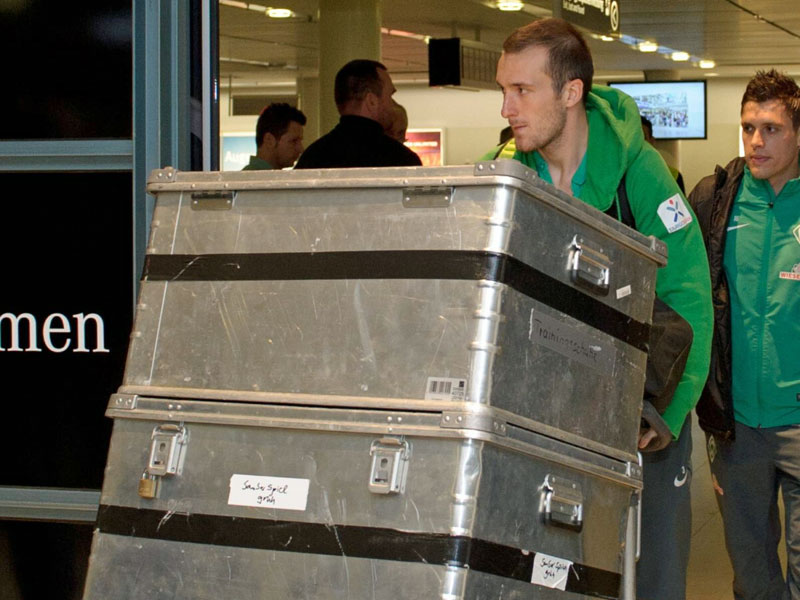 Packt er bald seine Koffer? M&#246;glicherweise gibt Werder Bremen Luca Caldirola noch ab.