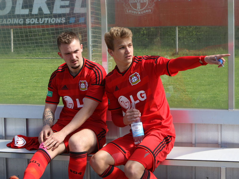 Ihnen geh&#246;rt die Zukunft bei Bayer Leverkusen: Marc Brasnic (l.) und Lukas Boeder.