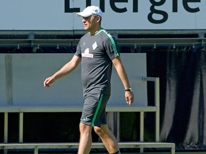 Beorderte zwei Talente zur &quot;Ersten&quot;: Werder-Coach Viktor Skripnik.