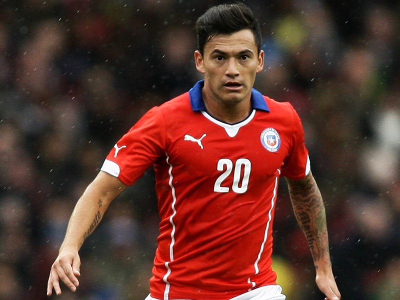 Neu unterm Bayer-Kreuz: Der chilenische Nationalspieler Charles Aranguiz. 