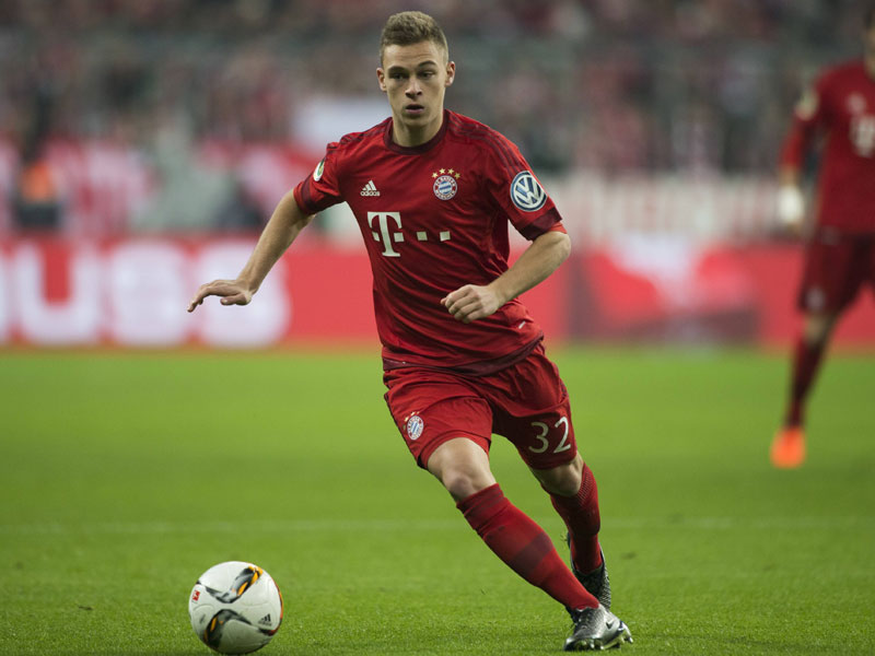 Gegen Darmstadt als Rechtsverteidiger am Ball: Bayerns Talent Joshua Kimmich.