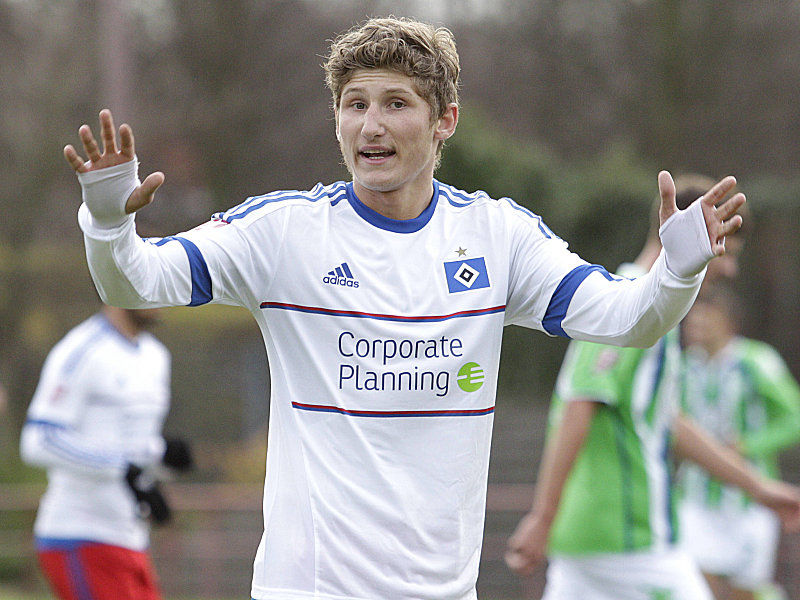 Der Hamburger SV hat das Nachwuchstalent Dren Feka bis 2018 an sich gebunden.