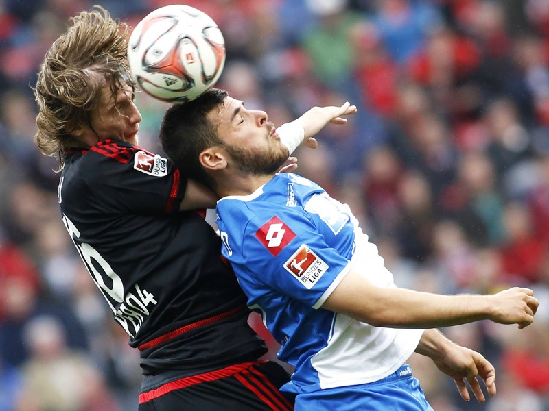 Eine harte Nuss: Hoffenheim hatte, wie im Bild Volland (re.) gegen Jedvaj, bisher gegen Leverkusen wenig zu bestellen.