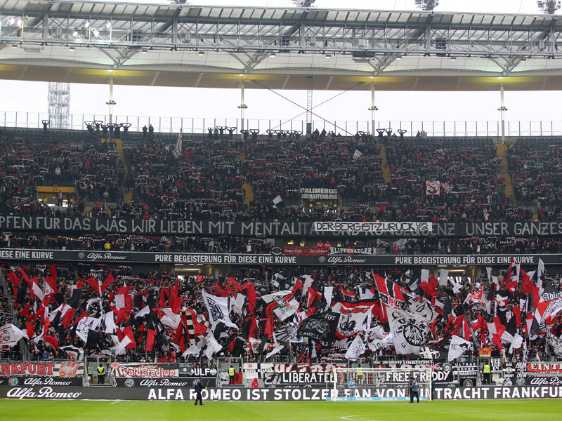 K&#246;nnen vorerst nicht mehr auf der SGE-Website diskutieren: die Fans von Eintracht Frankfurt.