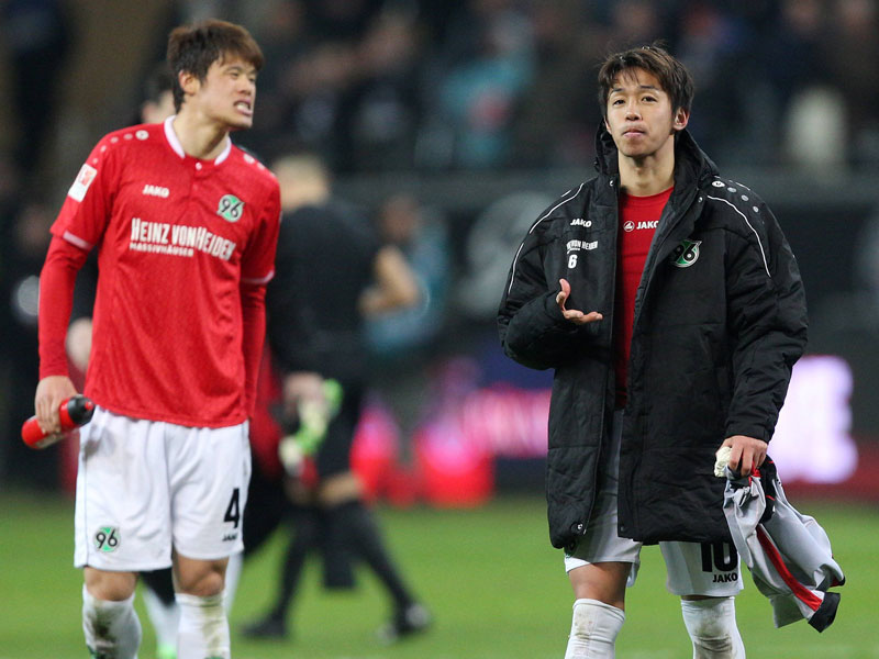Einsatz unsicher: Hannover bangt im letzten Heimspiel um Hiroki Sakai (li.) und Hiroshi Kiyotake.