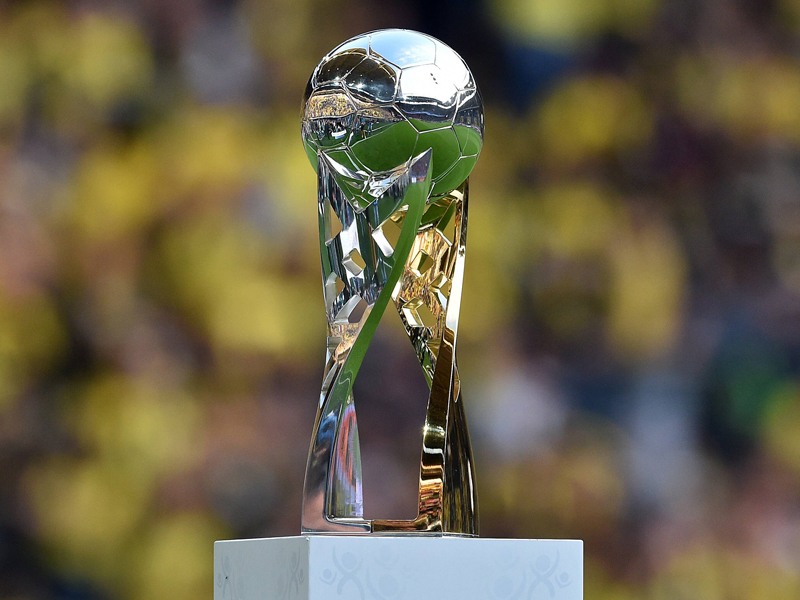 Gold, Silber und wechselhafte Geschichte Das ist der Supercup kicker