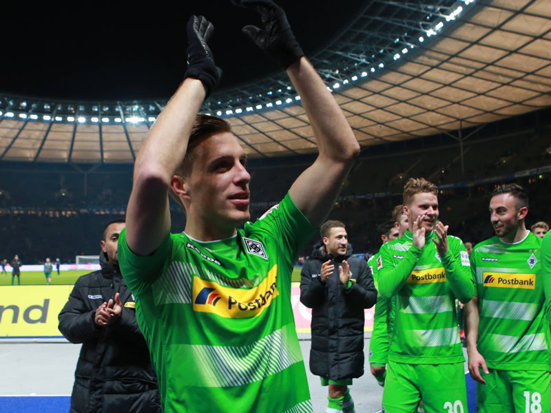 Hochzufrieden: Patrick Herrmann holte sich nach seiner Torvorlage in Berlin den verdienten Applaus bei den Fans ab.