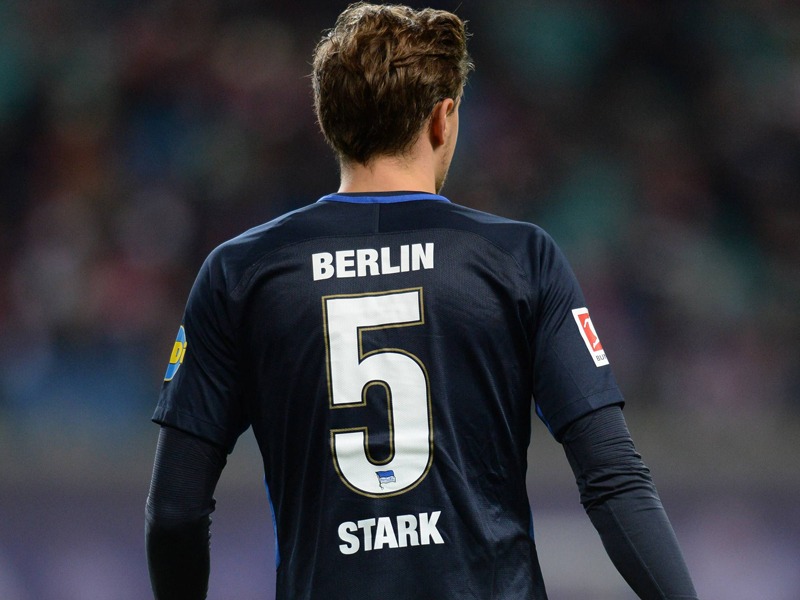 Muss derzeit pausieren: Hertha-Abwehrspieler Niklas Stark.