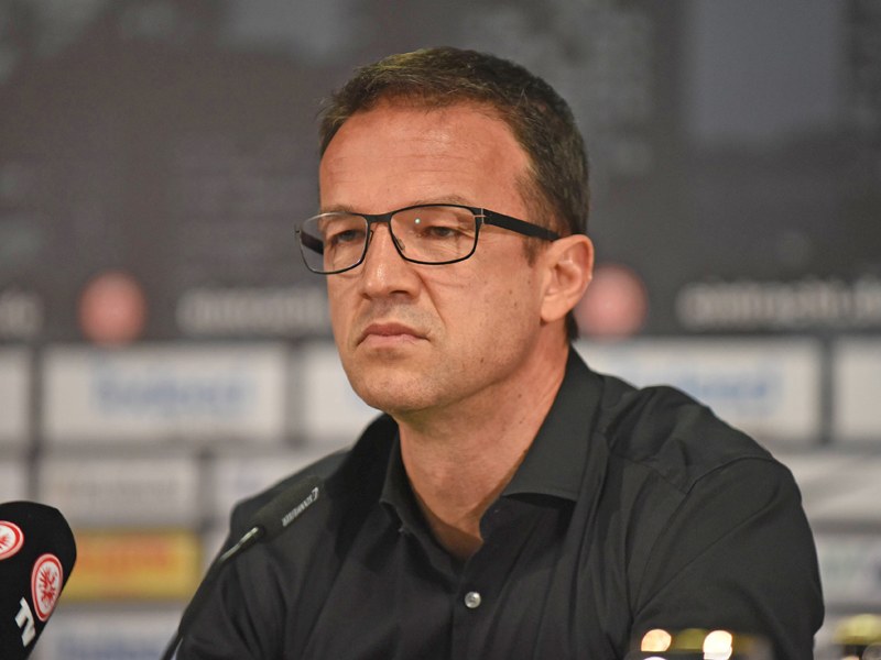 Sichtlich verstimmt: Eintracht-Sportvorstand Fredi Bobic.
