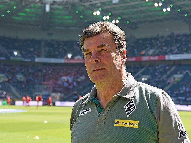 Lob f&#252;r den HSV-Coach und Warnung vor der gegnerischen Mannschaft: Gladbachs Trainer Dieter Hecking.