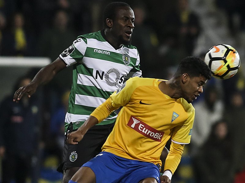 VfB-Leihgabe Ailton (r.) bleibt auf Leihbasis in Portugal, Braga hat aber eine Kaufoption.