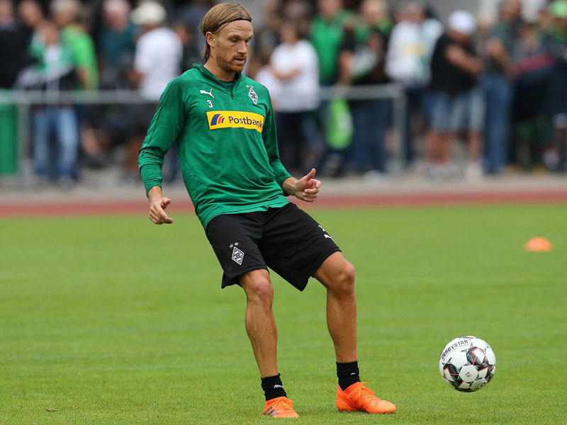 Bei Borussia M&#246;nchengladbach vorerst zum Zuschauen verdammt: Neuzugang Michael Lang.