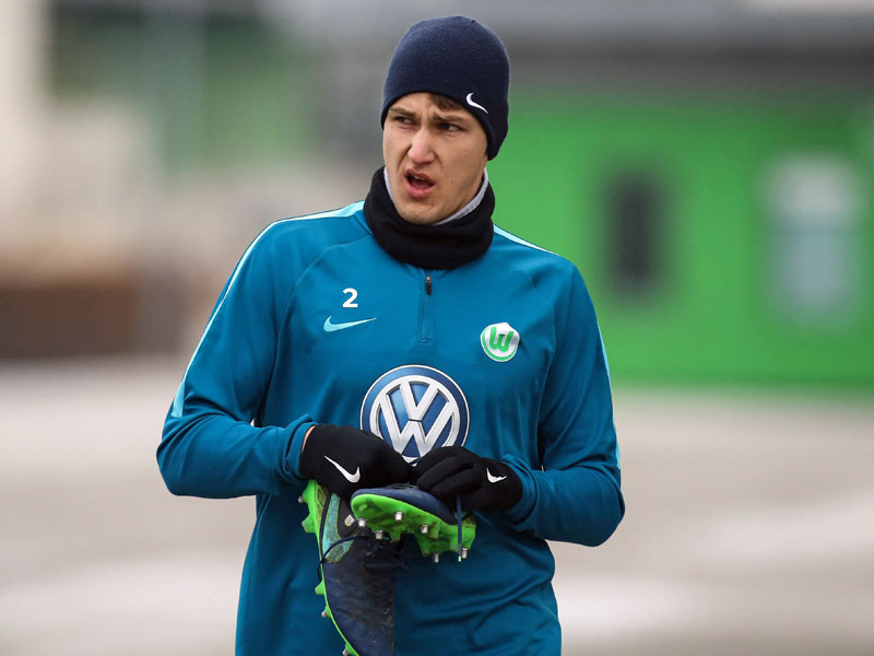 Karriere empfindlich gebremst: Wolfsburgs Innenverteidiger Philipp Wollscheid.