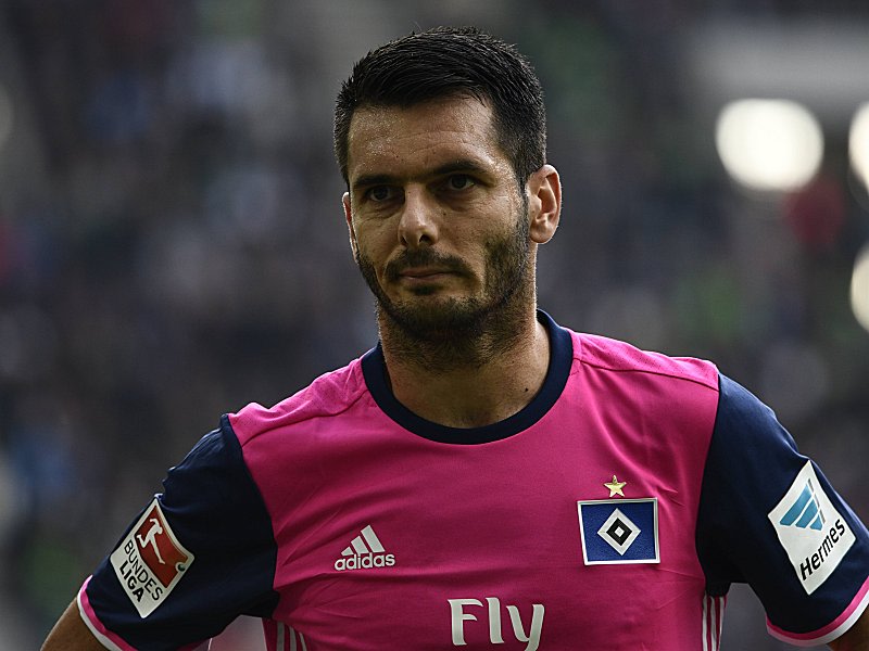 Laut Vorstandsboss Heribert Bruchhagen strebt der HSV eine g&#252;tige Einigung mit Emir Spahic an.