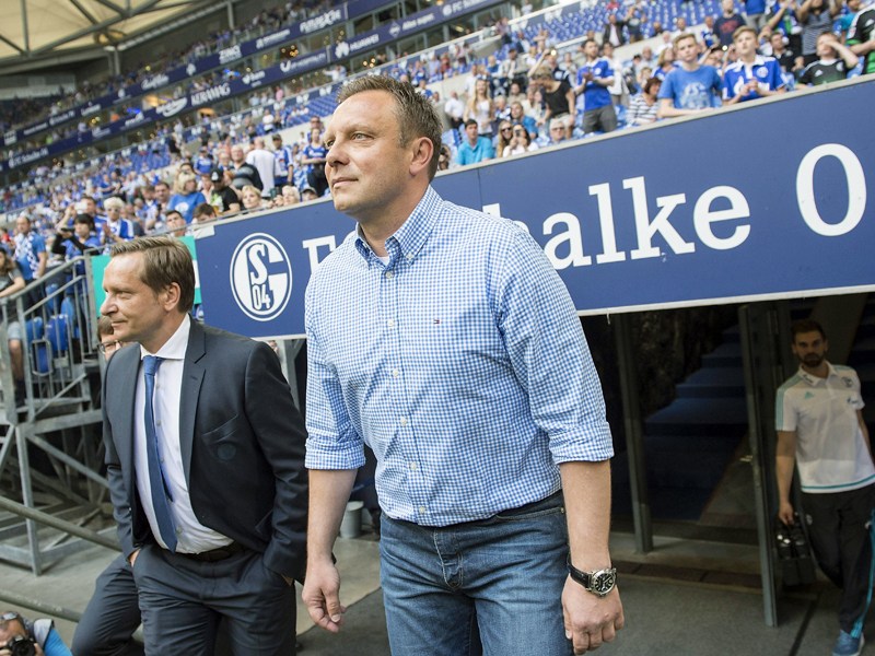 Nach einem gemeinsamen Jahr auf Schalke nun in Hannover wieder vereint: Horst Heldt und Andr&#233; Breitenreiter.