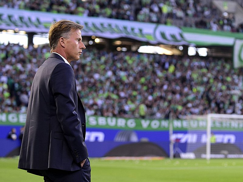 War mit dem 1:0 grunds&#228;tzlich zufrieden: Andries Jonker, Trainer des VfL Wolfsburg.