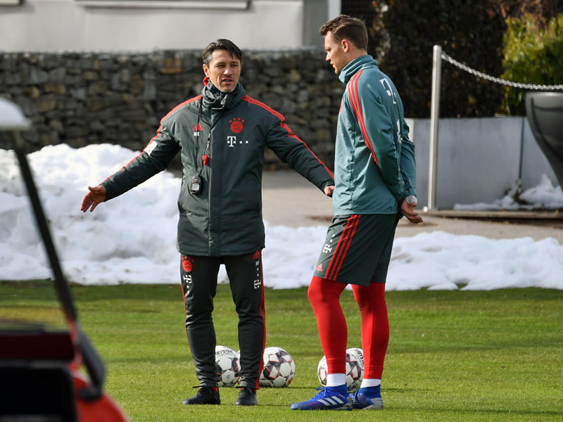 Positive Nachrichten: Keeper Manuel Neuer k&#246;nnte Bayern-Coach Niko Kovac (l.) bald wieder zur Verf&#252;gung stehen.