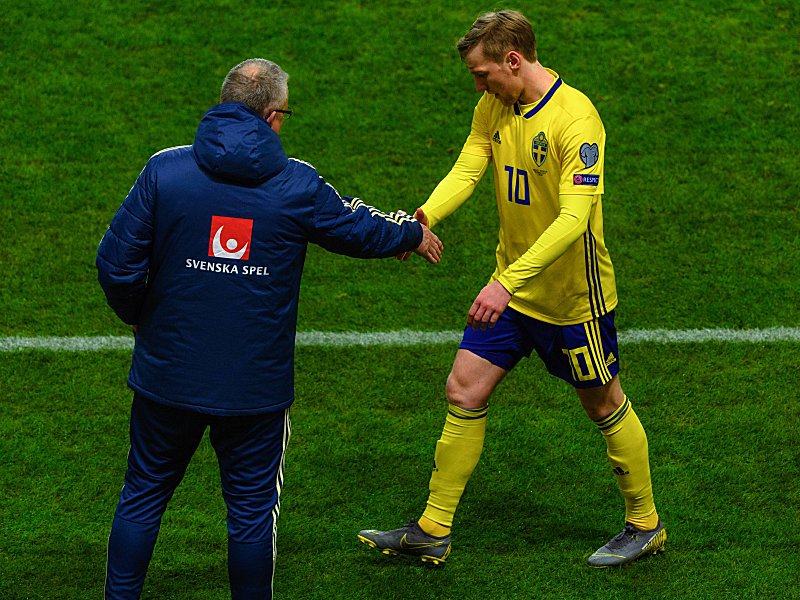 War mit seiner Auswechslung durch Trainer Janne Andersson alles andere als zufrieden: Emil Forsberg.