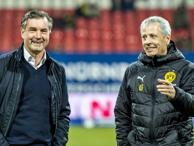 Bilden auch 2019/20 ein Team: Dortmunds Sportdirektor Michael Zorc (li.) und Cheftrainer Lucien Favre. 