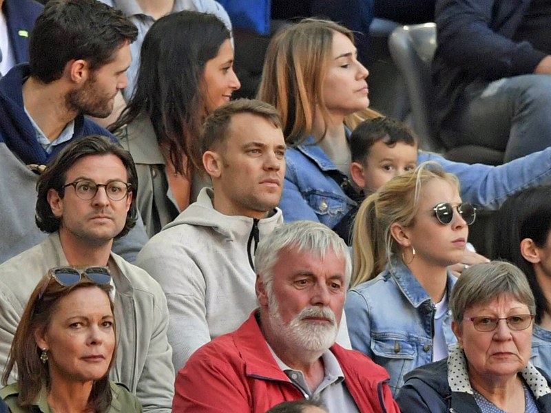Zuletzt war Manuel Neuer (Bildmitte) nur Zuschauer - auch am Samstag gegen Eintracht Frankfurt?