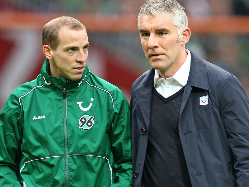 Zwischen 2010 und 2013 ein Spieler-Trainer-Duo, nun als Sportdirektor und Trainer bei 96 wieder vereint: Jan Schlaudraff und Mirko Slomka.