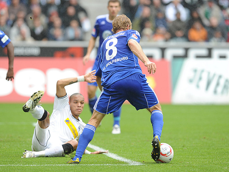 Unmittelbar vor dem 0:1: Kahlenberg verl&#228;dt Anderson.