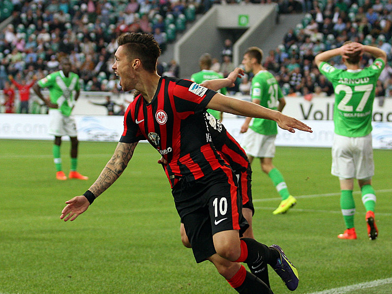 Der Joker sticht! Vaclav Kadlec sicherte der Frankfurter Eintracht in Wolfsburg einen verdienten Punkt. 