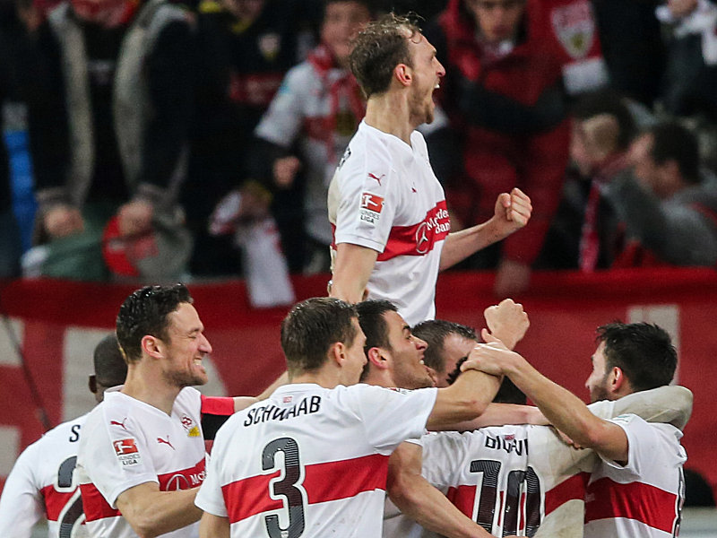 Der VfB Stuttgart bewies den l&#228;ngeren Atem und siegte letztlich verdient mit 2:1.