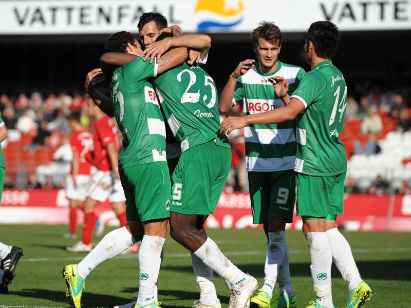 &quot;Stresstest&quot; bestanden: Die SpVgg Greuther F&#252;rth marschiert Richtung Bundesliga. 