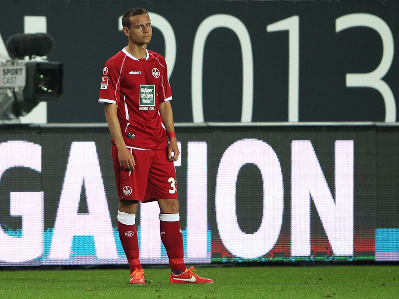 Aufbruchstimmung nach dem Relegations-Aus: Kaiserslauterns Linksverteidiger Chris L&#246;we.