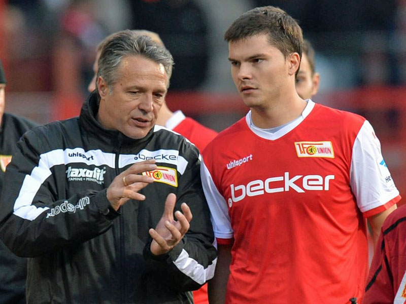 &quot;Wir m&#252;ssen voll konzentriert sein&quot;, so Union-Coach Uwe Neuhaus, hier mit Fabian Sch&#246;nheim.