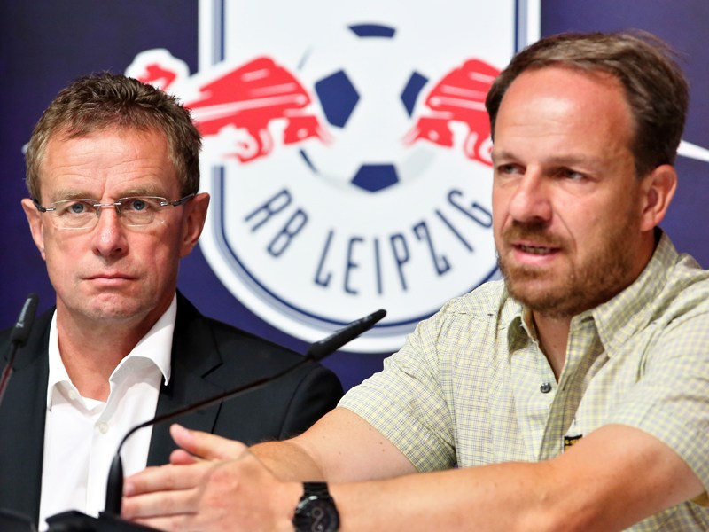 Erste Risse: Leipzigs Sportdirektor Ralf Rangnick (l.) und Trainer Alexander Zorniger.