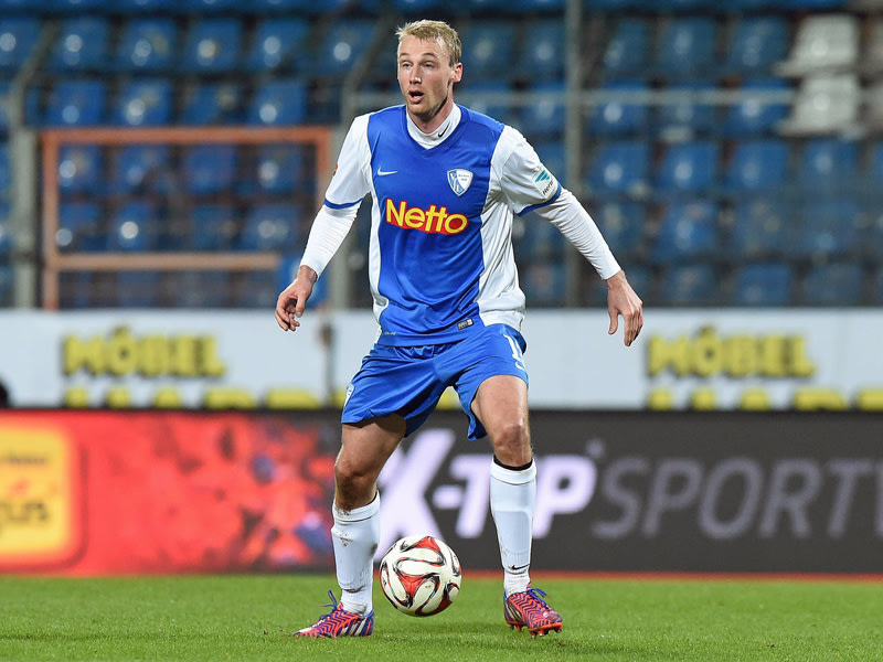 Tr&#228;umt vom Aufstieg mit dem VfL Bochum in die Bundesliga: Felix Bastians.