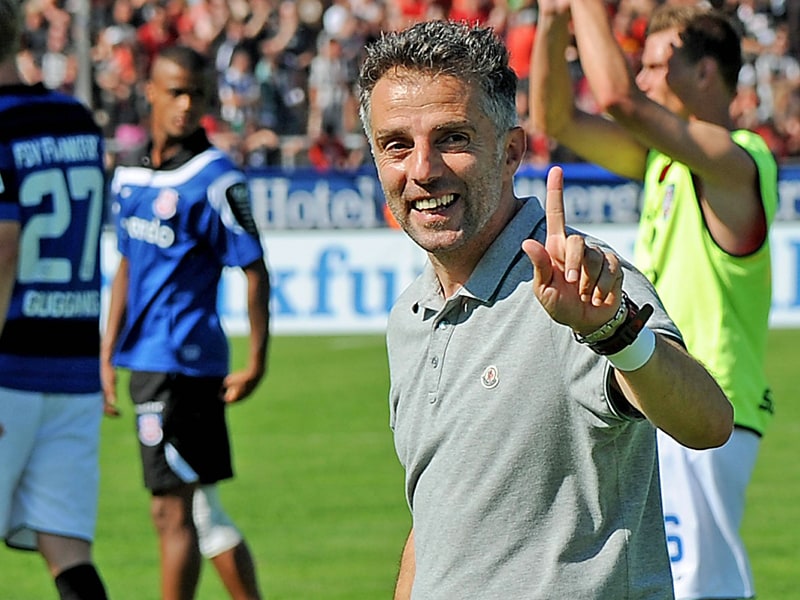 Muss den FSV Frankfurt zu einer neuen Einheit formen: Trainer Thomas Oral.