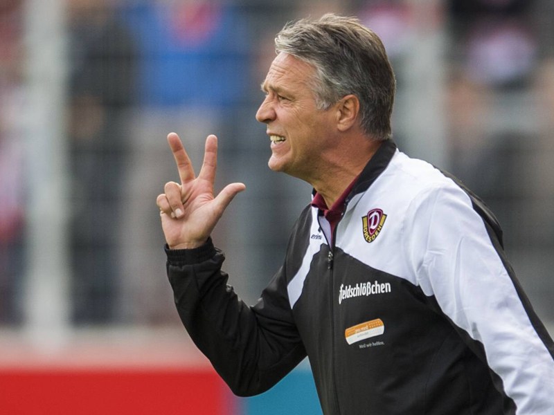 Drei Punkte sollen gegen Bielefeld her: Dynamo Dresdens Trainer Uwe Neuhaus.