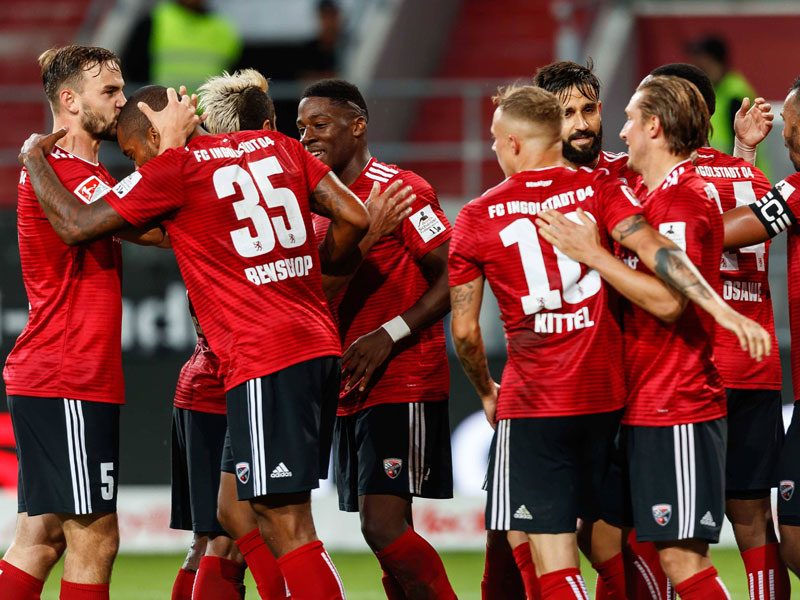 Der FC Ingolstadt hat am Freitagabend seinen ersten Saisonsieg gefeiert. 