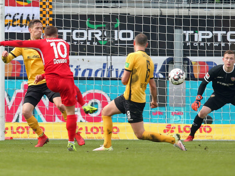 Die Entscheidung auf der Ostalb: Dovedan trifft zum 1:0.