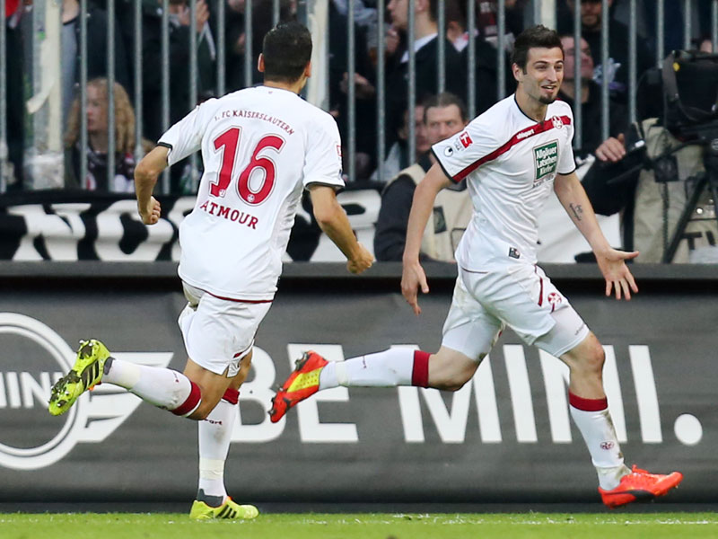 Der FC Kaiserslautern hat sich eindrucksvoll zur&#252;ckgemeldet: Hier jubeln Matmour und Karl.