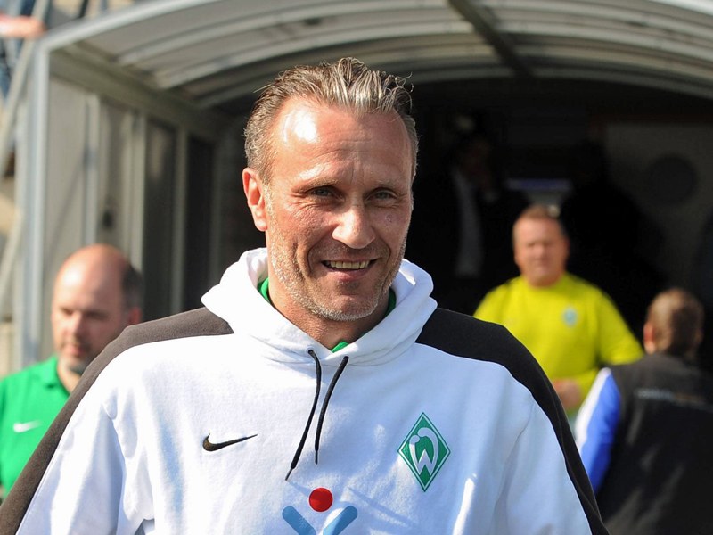 Kontinuit&#228;t auf der Trainerposition: Thomas Wolter ist seit 2002 f&#252;r Werders U-23-Team verantwortlich.