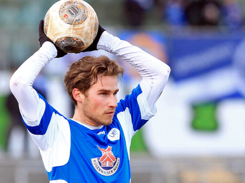 Wirft weiterhin f&#252;r den VfB ein: Oldenburgs Kevin Samide hat seinen Vertrag verl&#228;ngert.