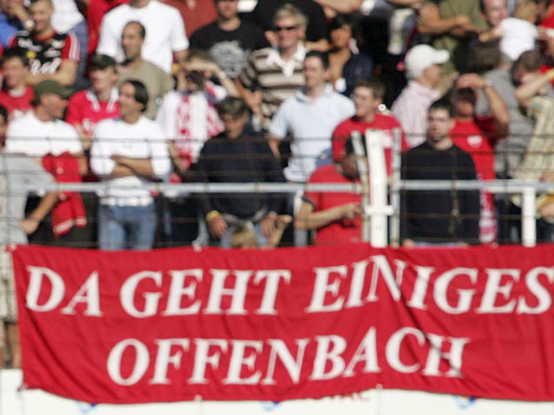 Die vom Verein initiierte Kampagne &quot;Alles auf Rot-Wei&#223;&quot; l&#228;sst die Offenbacher Kickers hoffen.