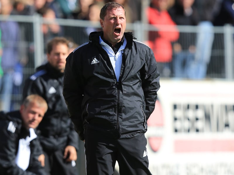 Der LSK erlebte einen Traumstart in die Regionalliga-Saison: Im Bild Chef-Coach Elard Ostermann.