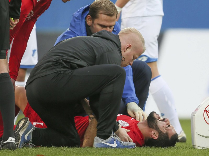 Schmerzhaft: Serkan G&#246;ker verletzte sich gegen Hoffenheim II.