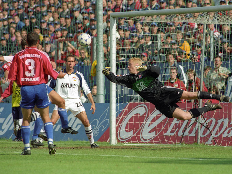 20. Mai 2000: Unterhachings Keeper Gerhard Tremmel fliegt gegen Leverkusen und macht den FC Bayern indirekt zum Meister.