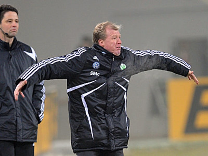 Offensichtlich ratlos: Wolfsburgs Coach Steve McClaren.
