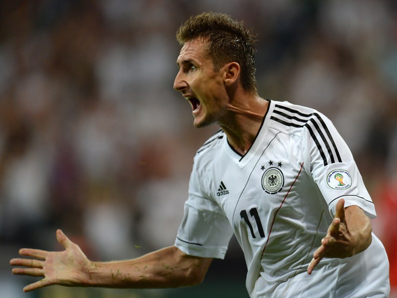Tooor! Miroslav Klose bejubelt seinen 68. Treffer f&#252;r Deutschland.